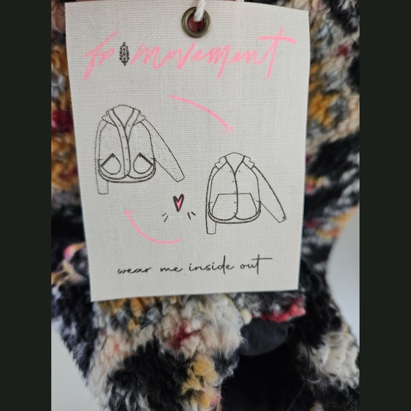 Free People Movement NWT Elevation Reversible Fleece Hooded Jacket Large - Picture 6 of 16